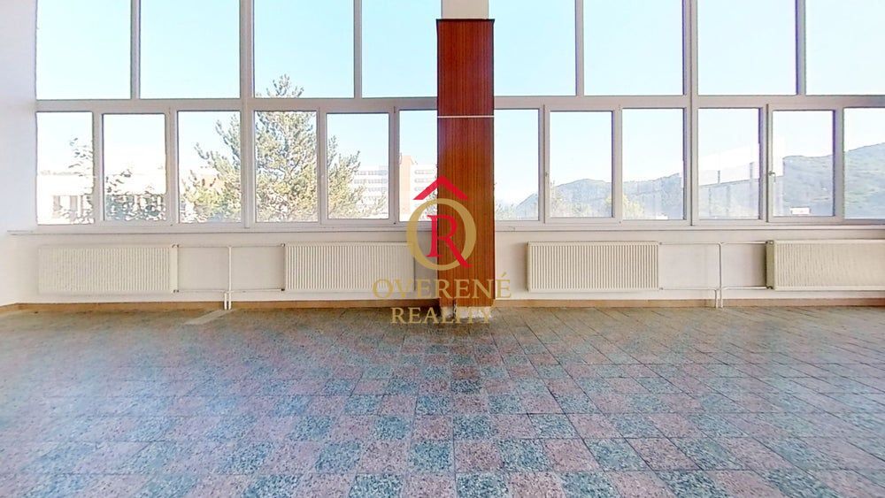 Na prenájom veľký prevádzkový priestor - Banská Bystrica/Zvo - 15