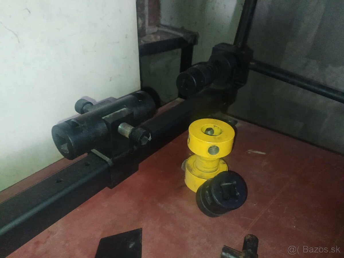 Predám ohýbačky určené na umelecké kováčstvo. - 15