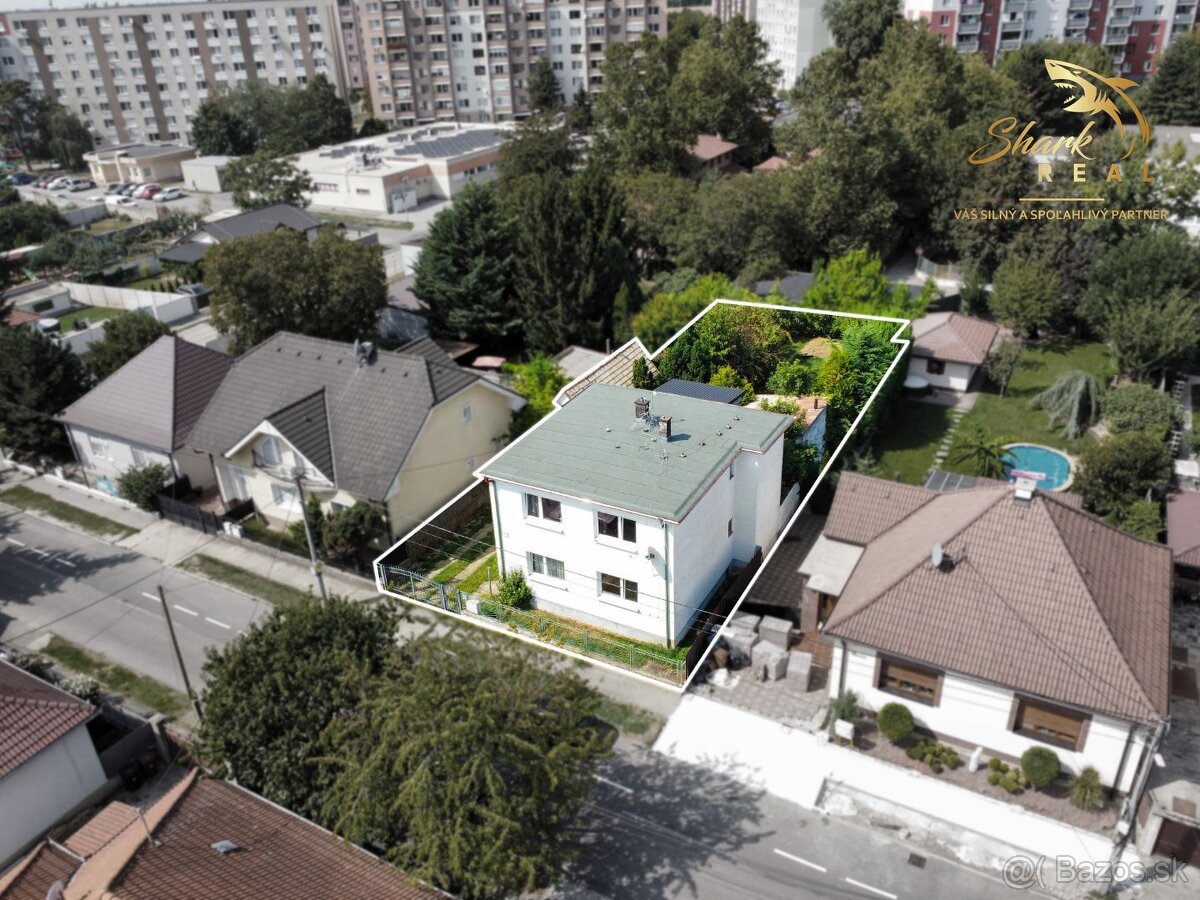 TOP PONUKA, TOP CENA Veľkometrážny rodinný dom blízko centr - 15