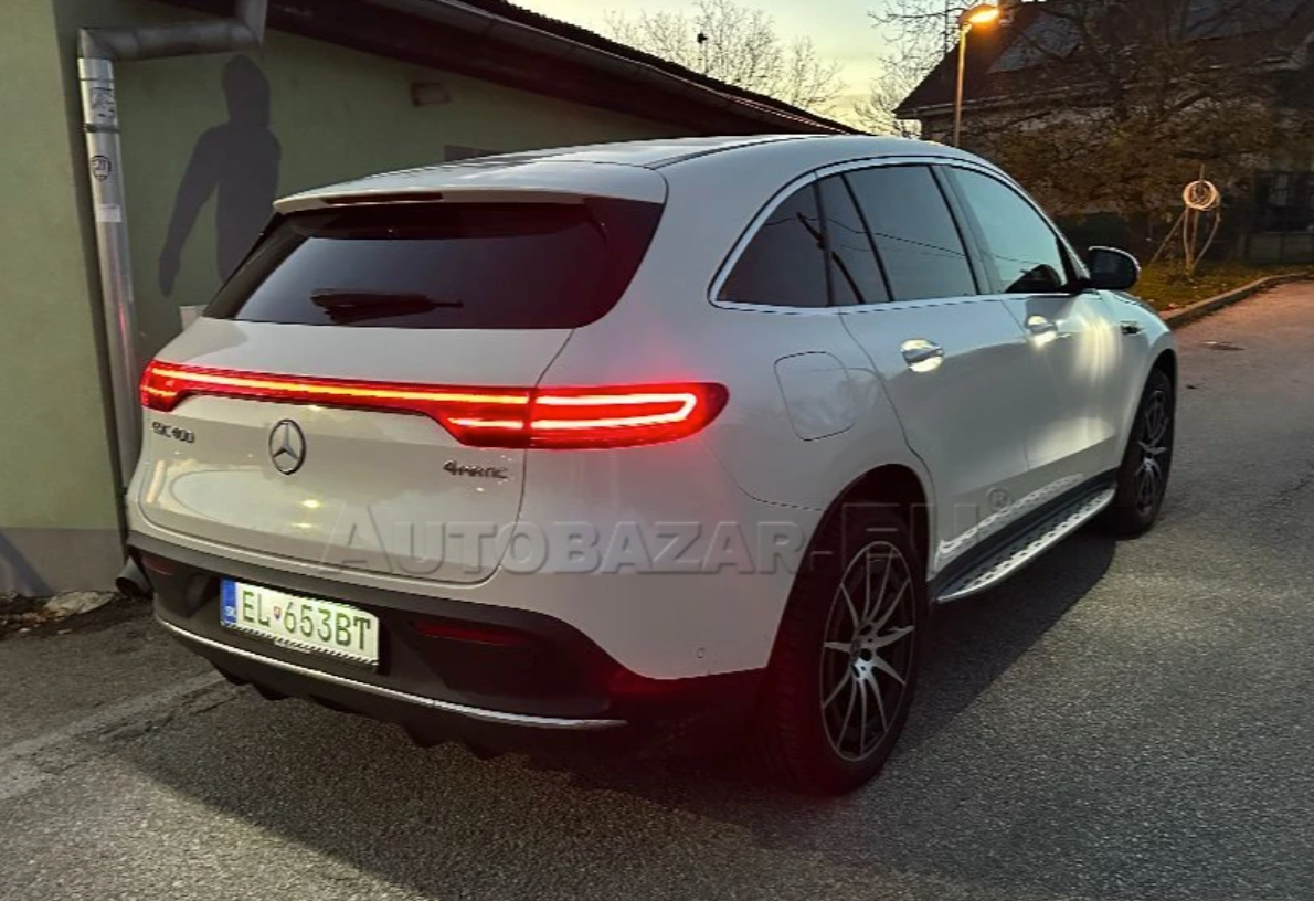Mercedes-Benz EQC 400 4MATIC 300kW AMG Line - ODPOCET DPH- - 15