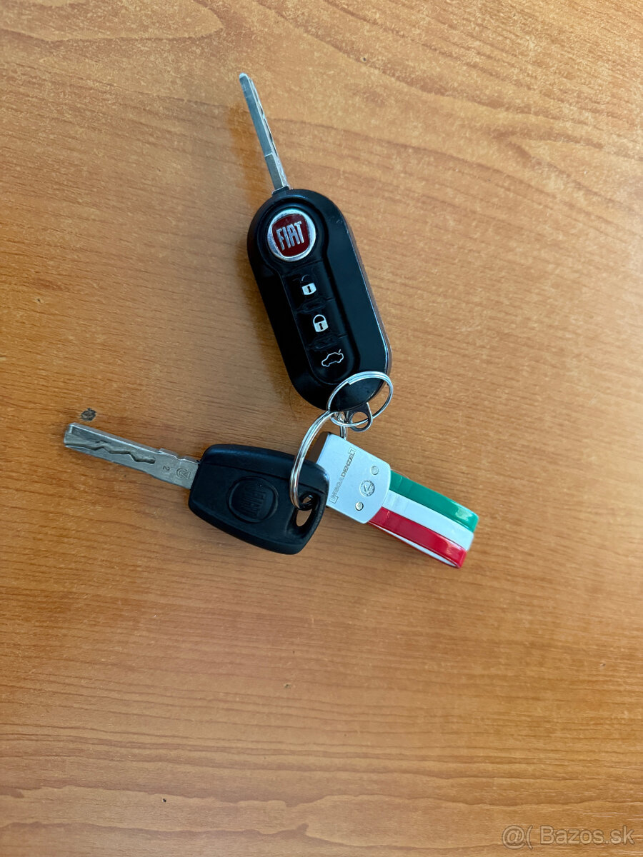 Fiat 500c Cabrio Kabriolet NOVÁ STK a EK - 15