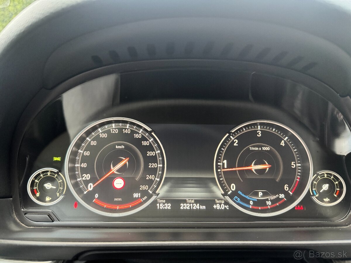 Predám BMW 520d LUXURY - 15