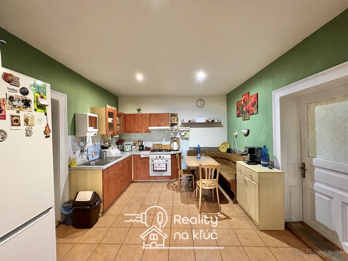 Na predaj 3-izbový rodinný dom s garážou v obci Bánov - 15