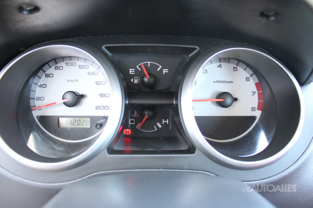 Suzuki Ignis 1,3 i 16V DOHC 69 kW - 15