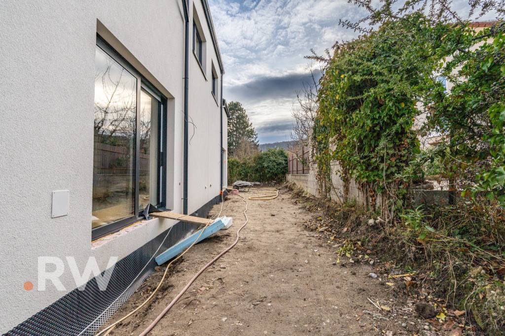 KOLAUDUJEME - A1 - 4i. RD - VLASTNÝ POZEMOK - v ŠTANDARDE - - 15