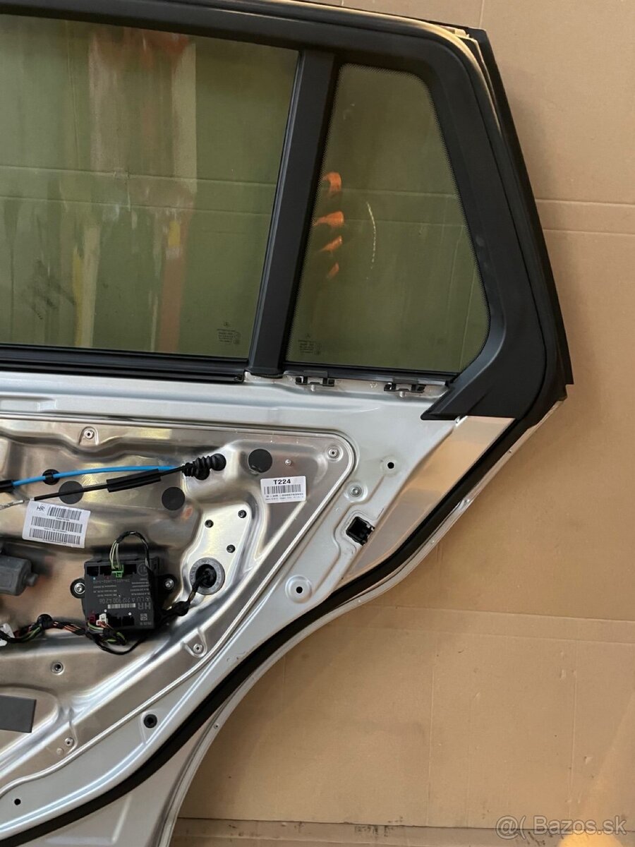 Dvere Mercedes C-class W204 Combi - 15