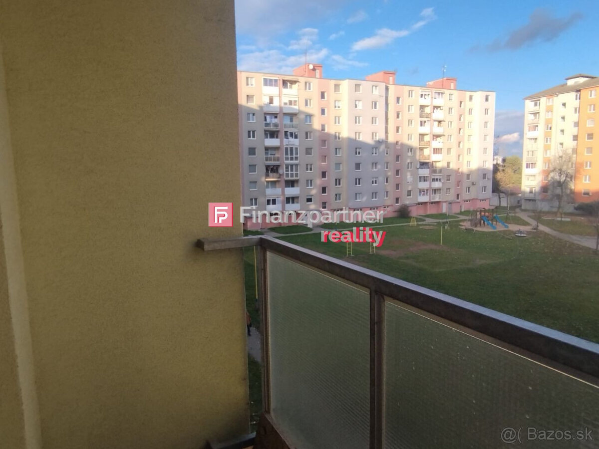 Na predaj trojizbový byt Ternavská ulica Trebišov - 15