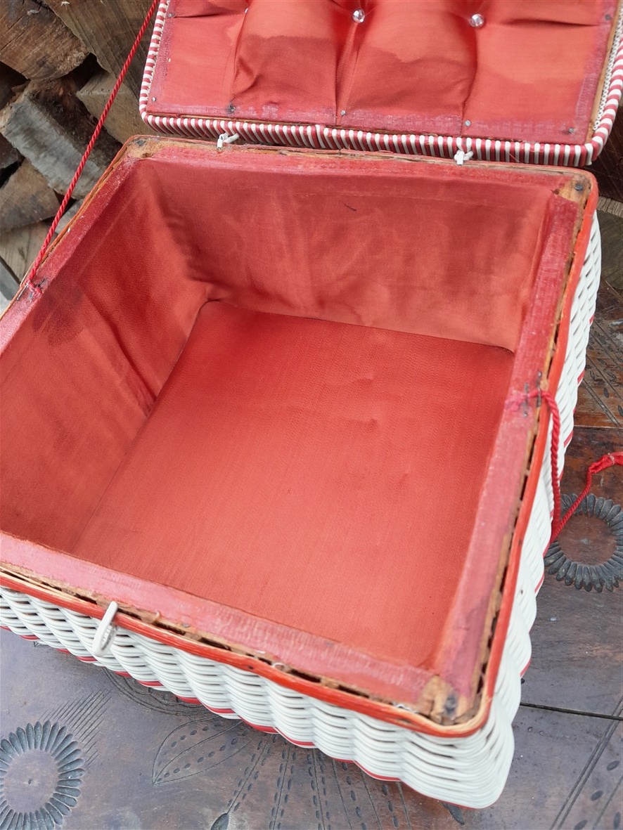 Predám krabičku na šitie - 15