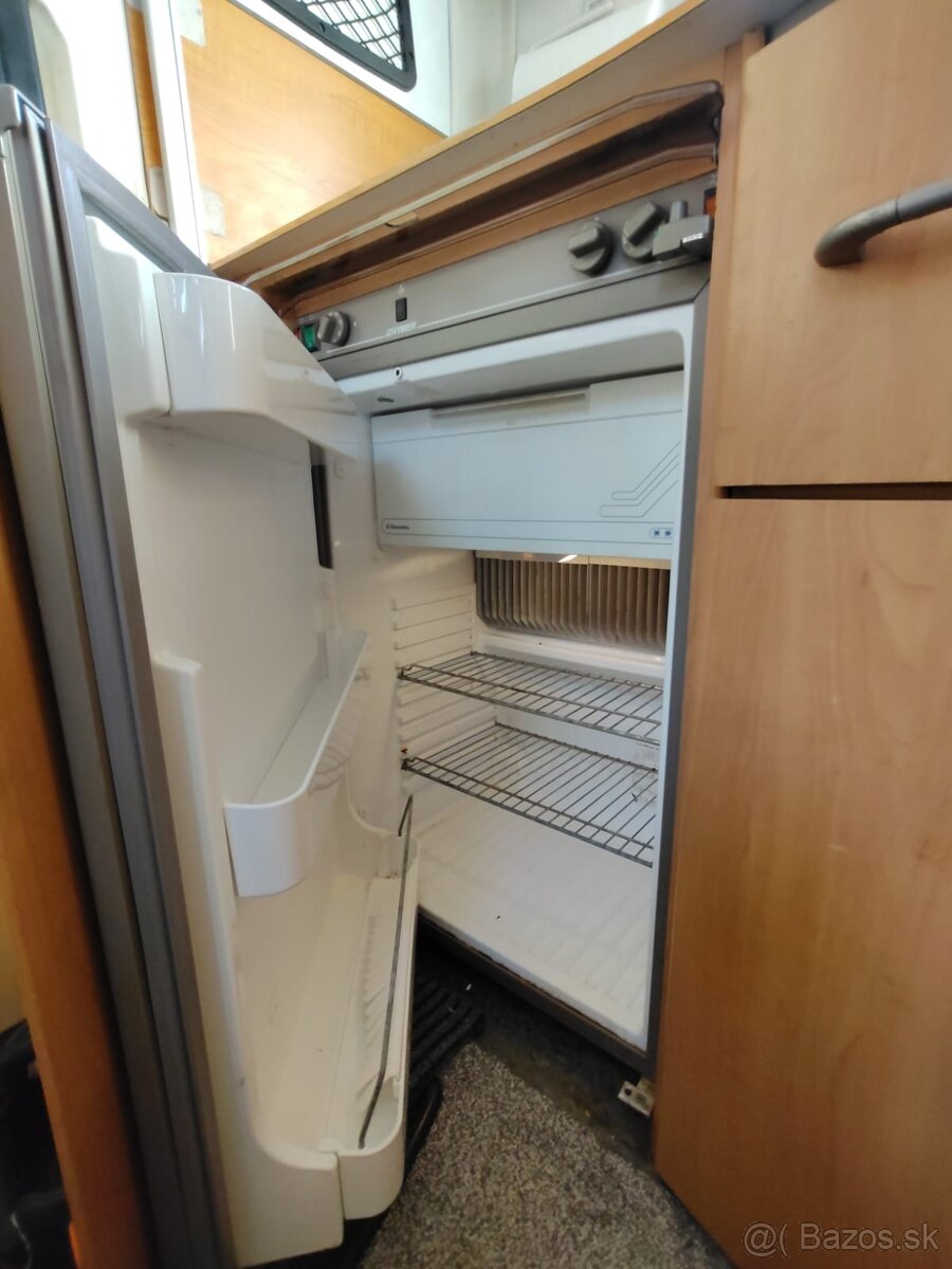 Predám obytné auto - 15