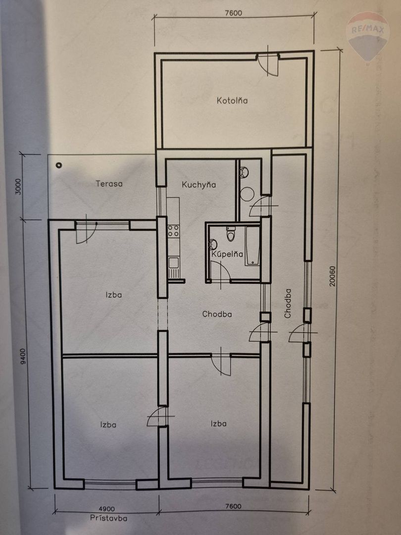 3-izbový RD na 34-árovom pozemku v Šarovciach - 15