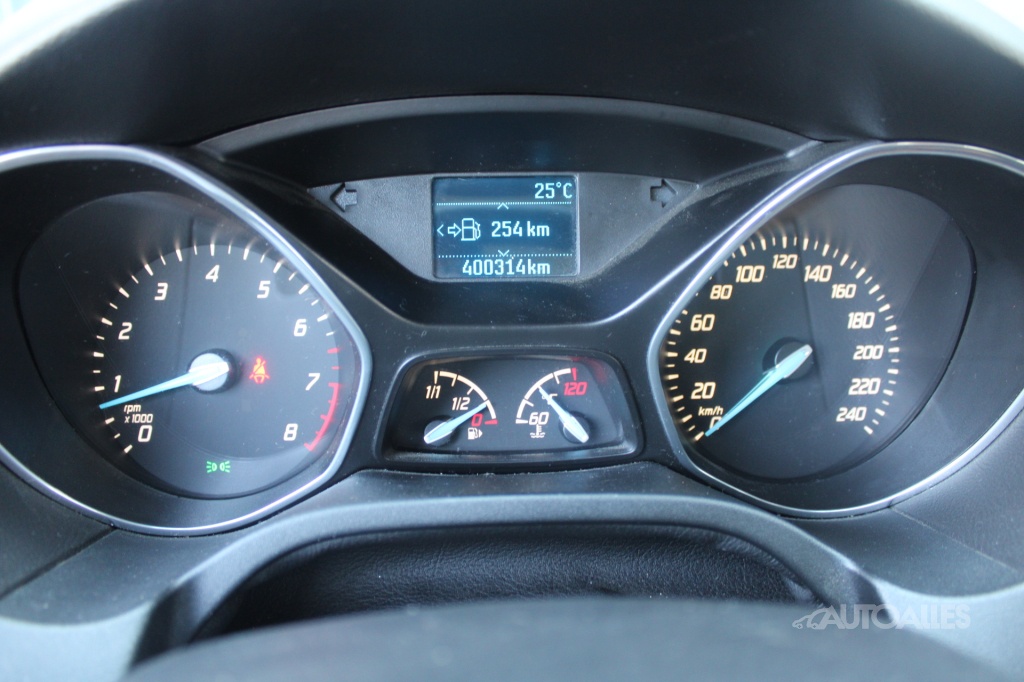 Ford Focus Combi 1,0 ECOBOOST 74 kW TREND - 15