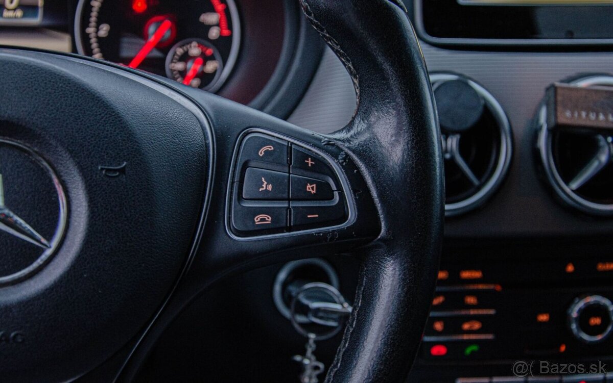 Mercedes-Benz B trieda 180 d - 15