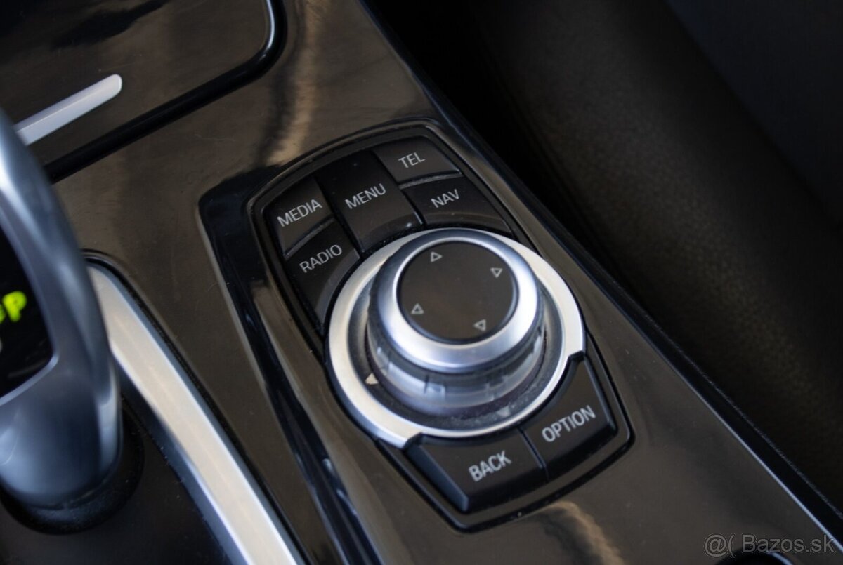 BMW f10 525dX Xdrive - nelakované - 15