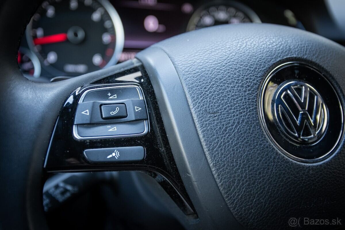 Volkswagen Touareg 3.0 V6 TDI, 150kW, 2011 - 15