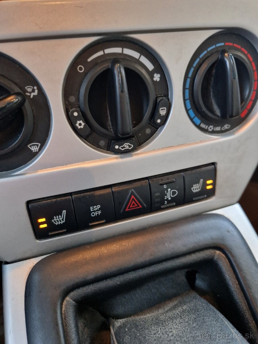 Jeep Patriot 2.0 CRD Limited 4x4 BEZ HRDZE z IT - 15