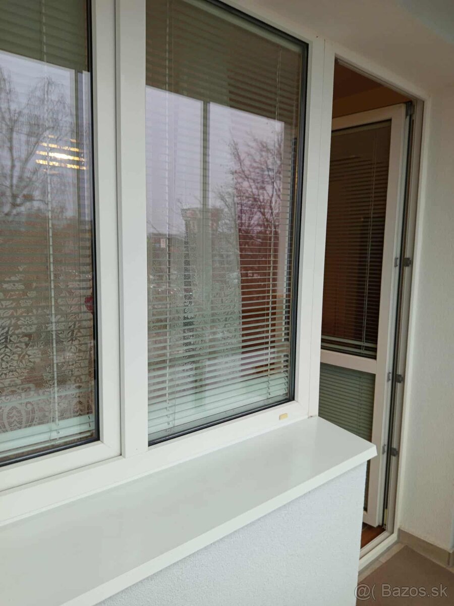 Prenajmem 1 izbový byt s lodžiou na Terase - 15