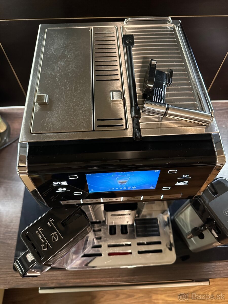 DeLonghi PrimaDonna Exclusive ESAM 6900 - 15