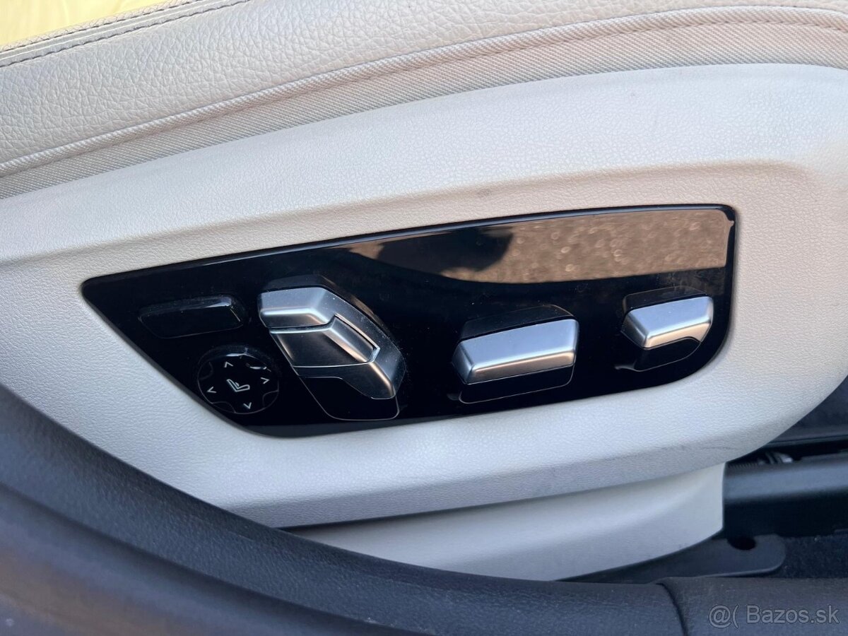 BMW 530e iPerformance Plugin hybrid 8 st. prevodovka - 15
