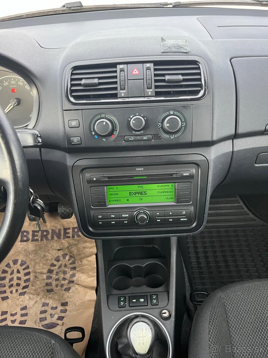 Škoda Fabia 1,6i - 15