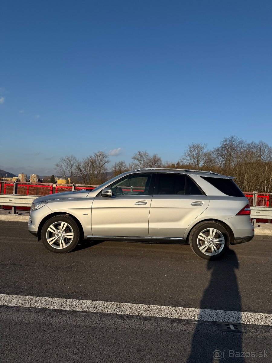 Predám / Vymením Mercedes ML 350 - 15