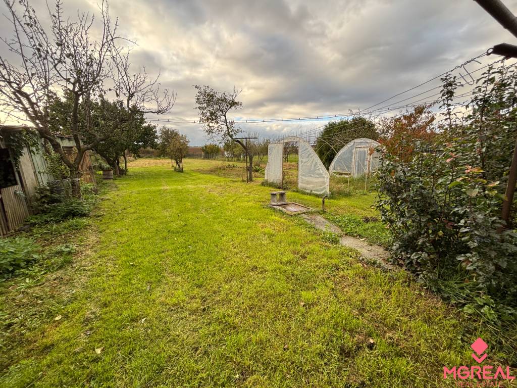 Zachovalý rodinný dom Kamanová - 15