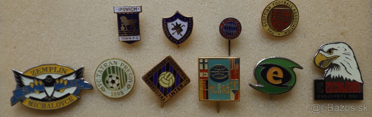 odznaky - rozličné druhy - 15