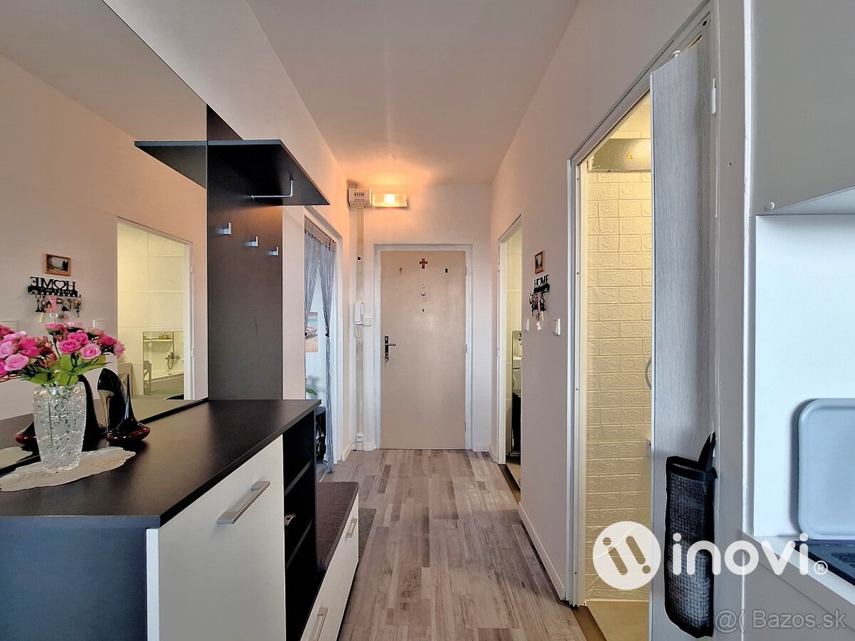 Exkluzívne zariadený 1-izbový byt s loggiou - 15