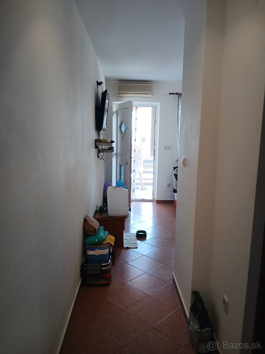 Chorvátsko,apartmán,Starigradská riviéra, 50 metrov od mora. - 15