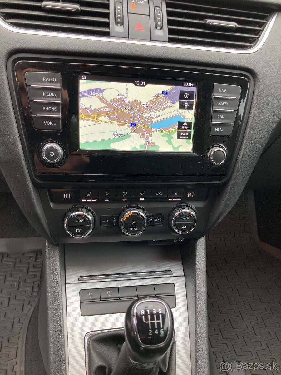 Škoda octavia 3 Combi 1.4 tsi 110 kW - 15