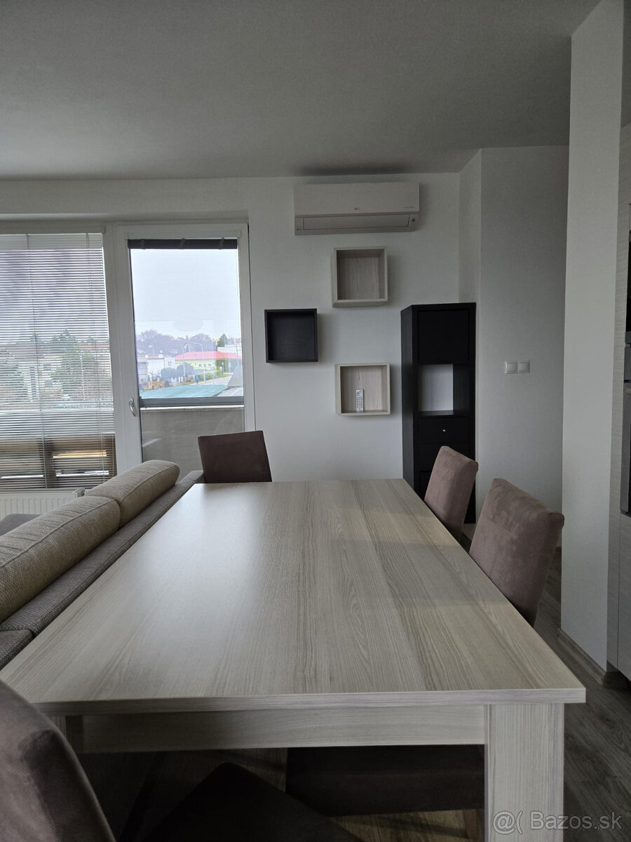 Prenájom 2-izbový byt Matičná 4 - 15