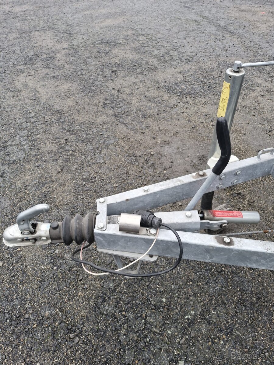 motorový čln ADVENTURE V-500 - 15