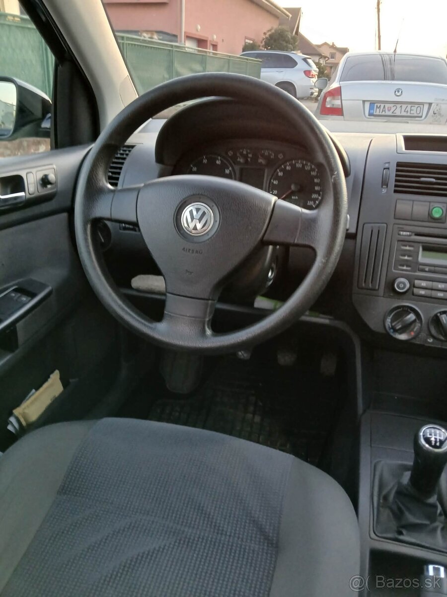 Predam volkswagen Polo 1.2 12V - 15