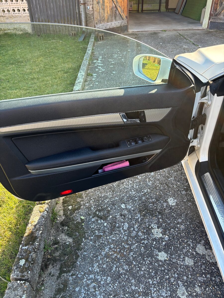 Mercedes Benz Coupe - 15