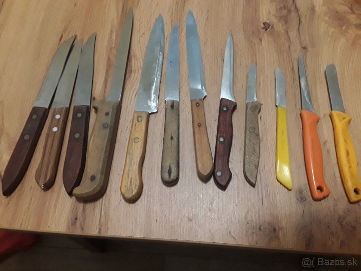 Rôzne retro. veci, nože, naberacky, - 15
