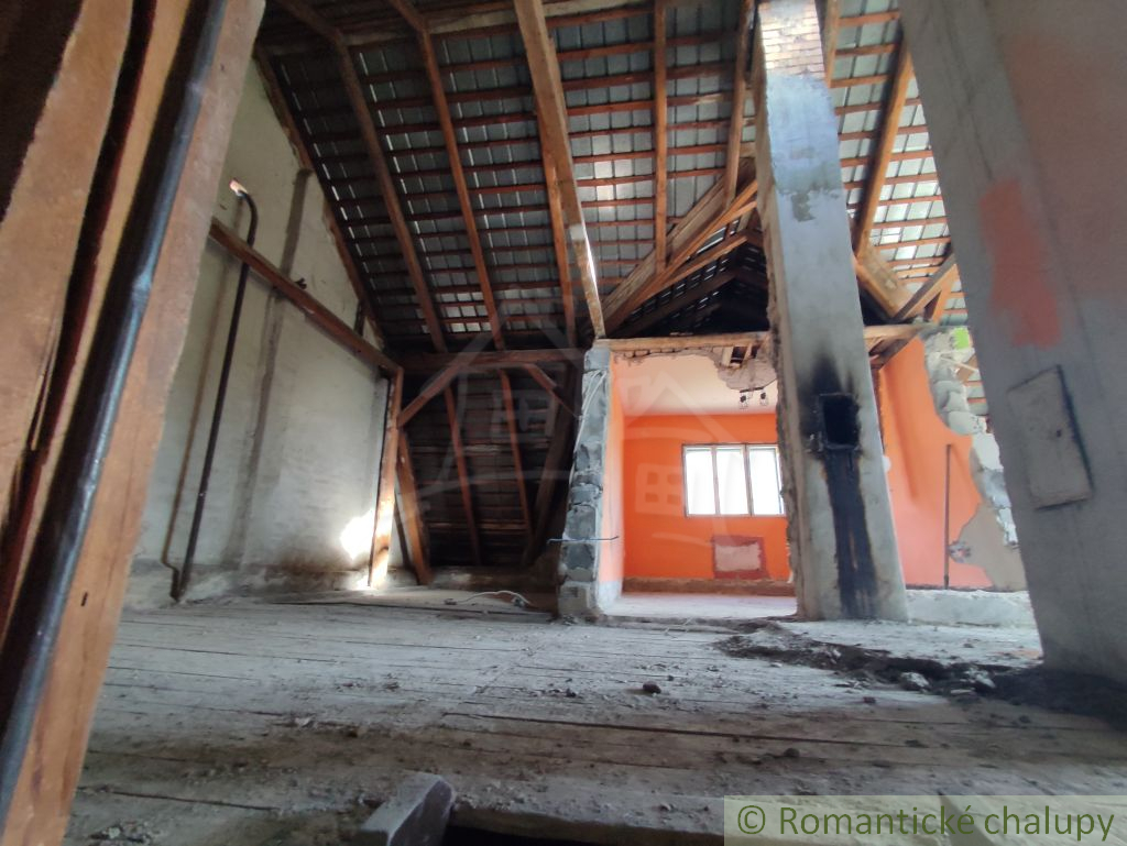 Dom v malebnom Zliechove, v srdci Strážovských vrchov, na - 15