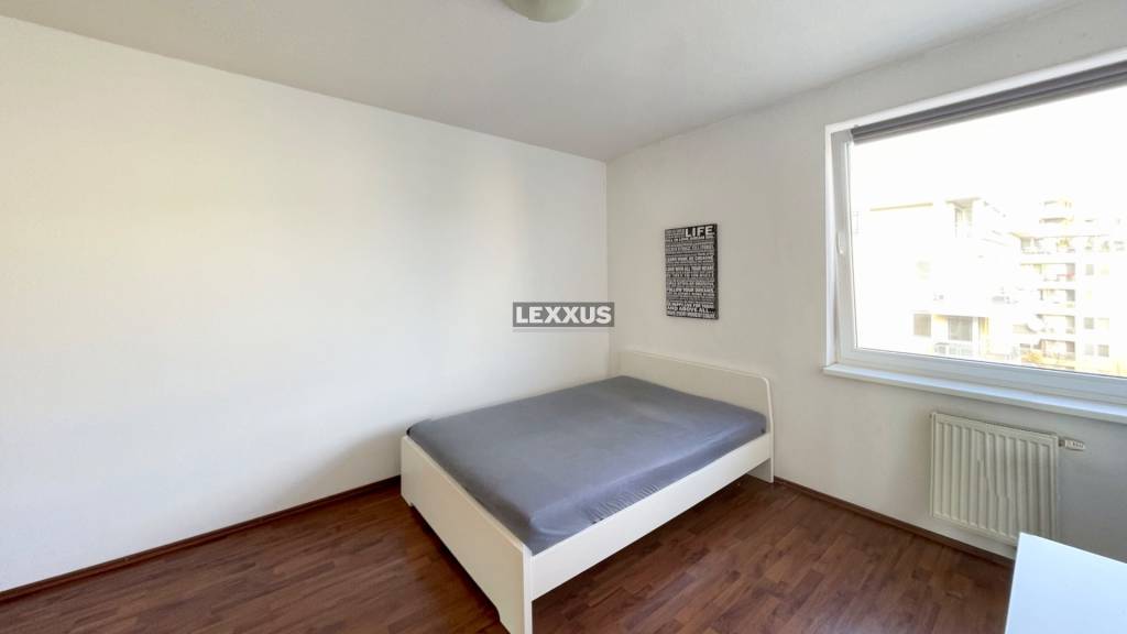 | priestranný 4izb byt, balkón, garáž, kobka, novostavba, BA - 15