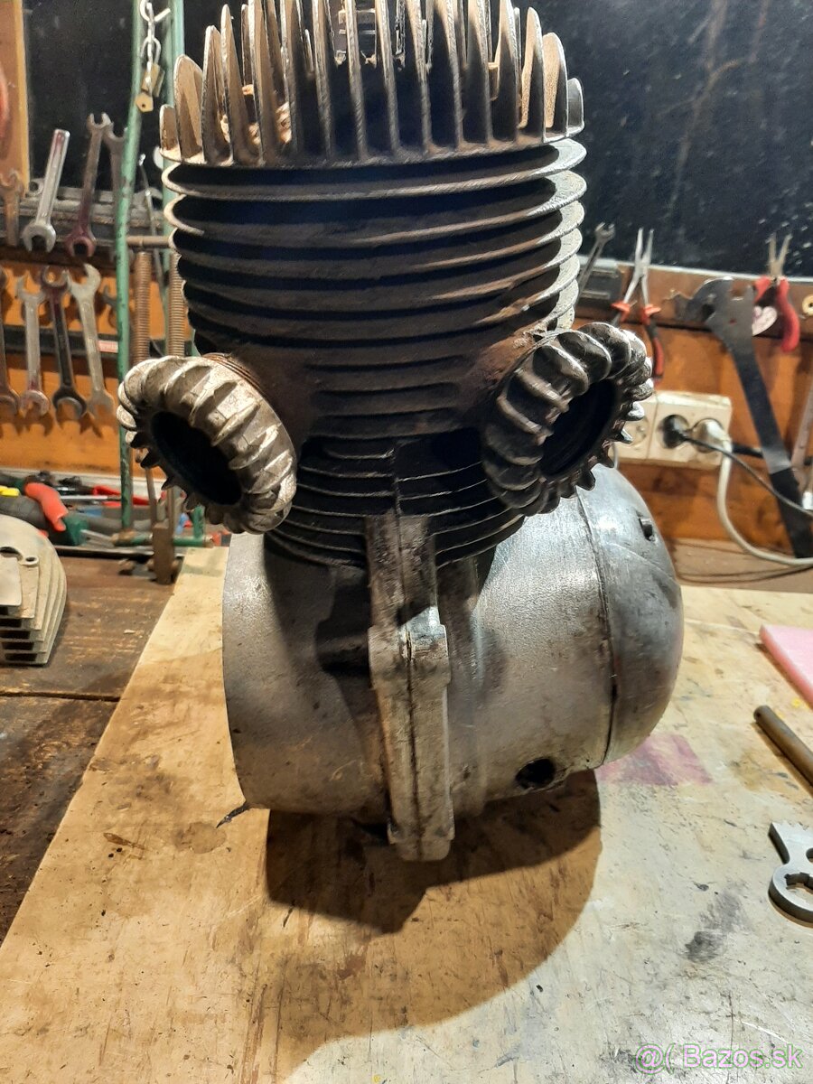 Jawa 250 Perák - 15