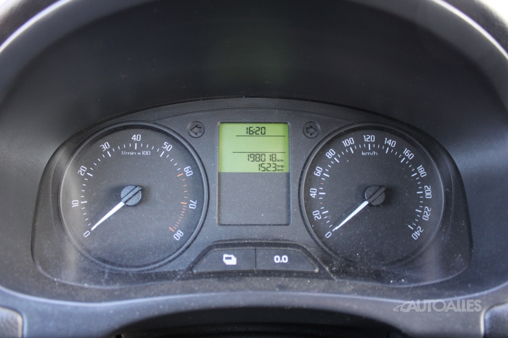 Škoda Fabia Combi 1,2 TSi 63 kW ACTIVE - 15