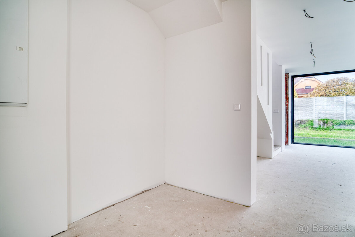 Na predaj 4-izbová novostavba v Kráľovej pri Senci - 15