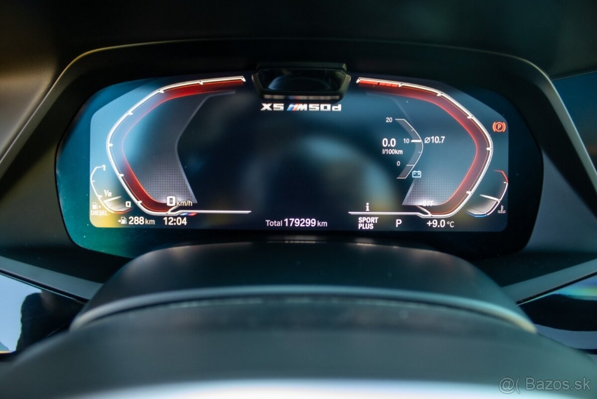 BMW X5 xDrive M50d A/T - 15