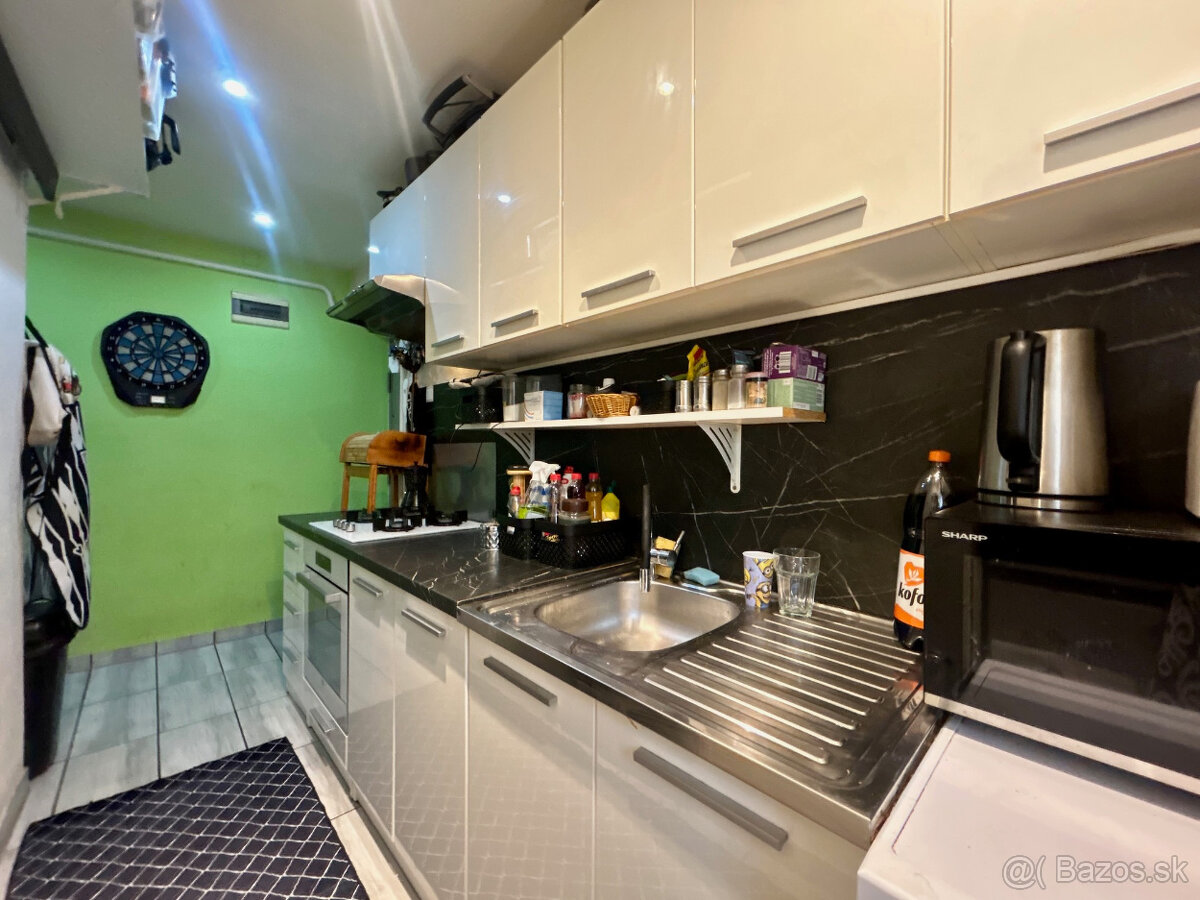 Na predaj 3-izb.byt_VLASTNÉ kúrenie,bojler,klimatizácia - 15