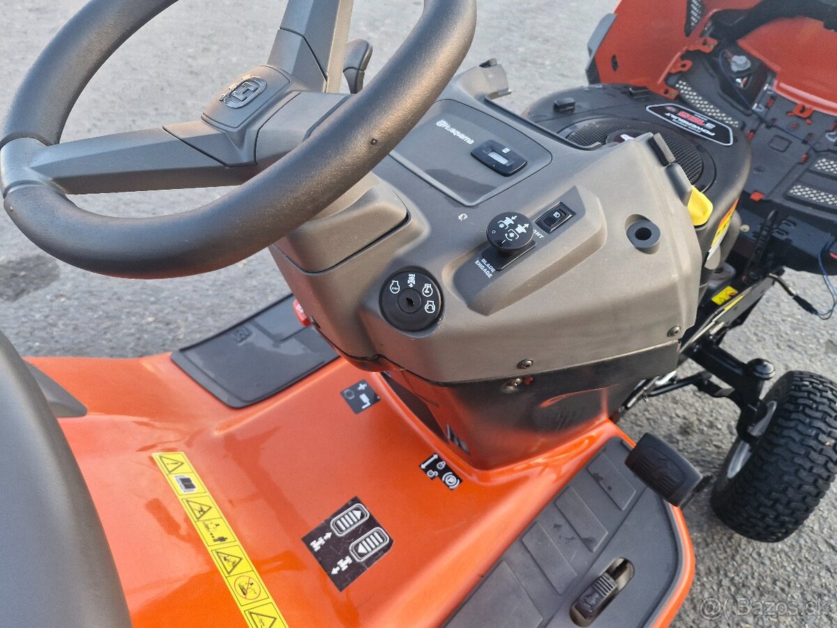 Traktorova kosacka Husqvarna CTH 126 - 15