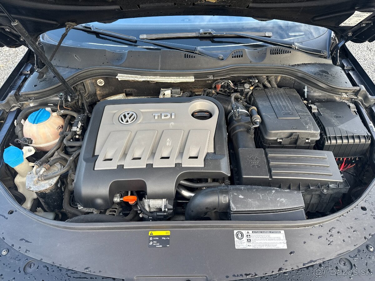 Volkswagen Passat Variant 2.0 TDI BMT Comfortline - 15