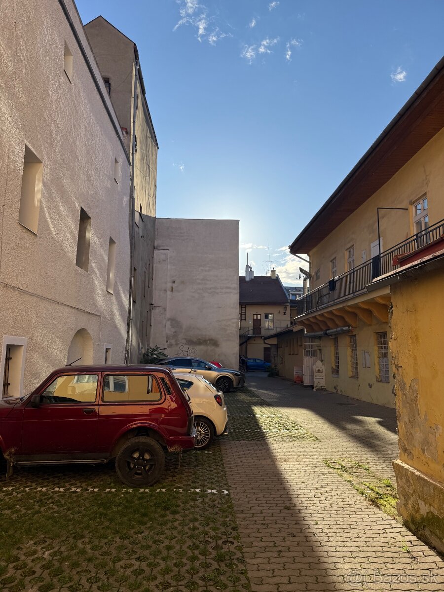 3 izb. tehlový byt s balkónom, centrum, Hlavná ulica, Košice - 15