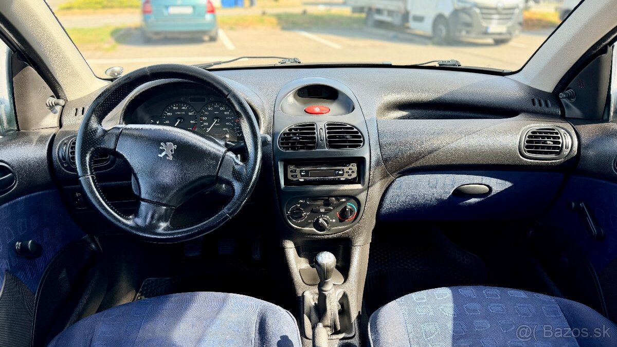 Peugeot 206 1.1 44kw - 15