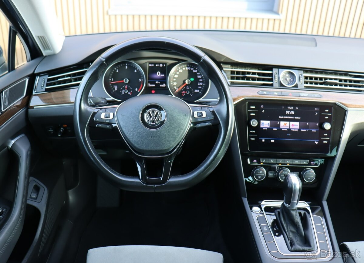 Volkswagen Passat Variant 2.0 TDI BMT Highline DSG - 15