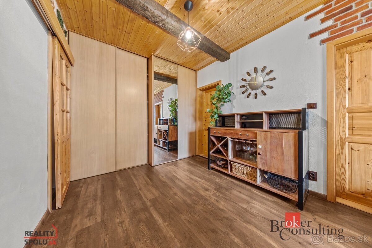 3-izbový byt po rekonštrukcii, Budatínska ul. – Petržalka (L - 15