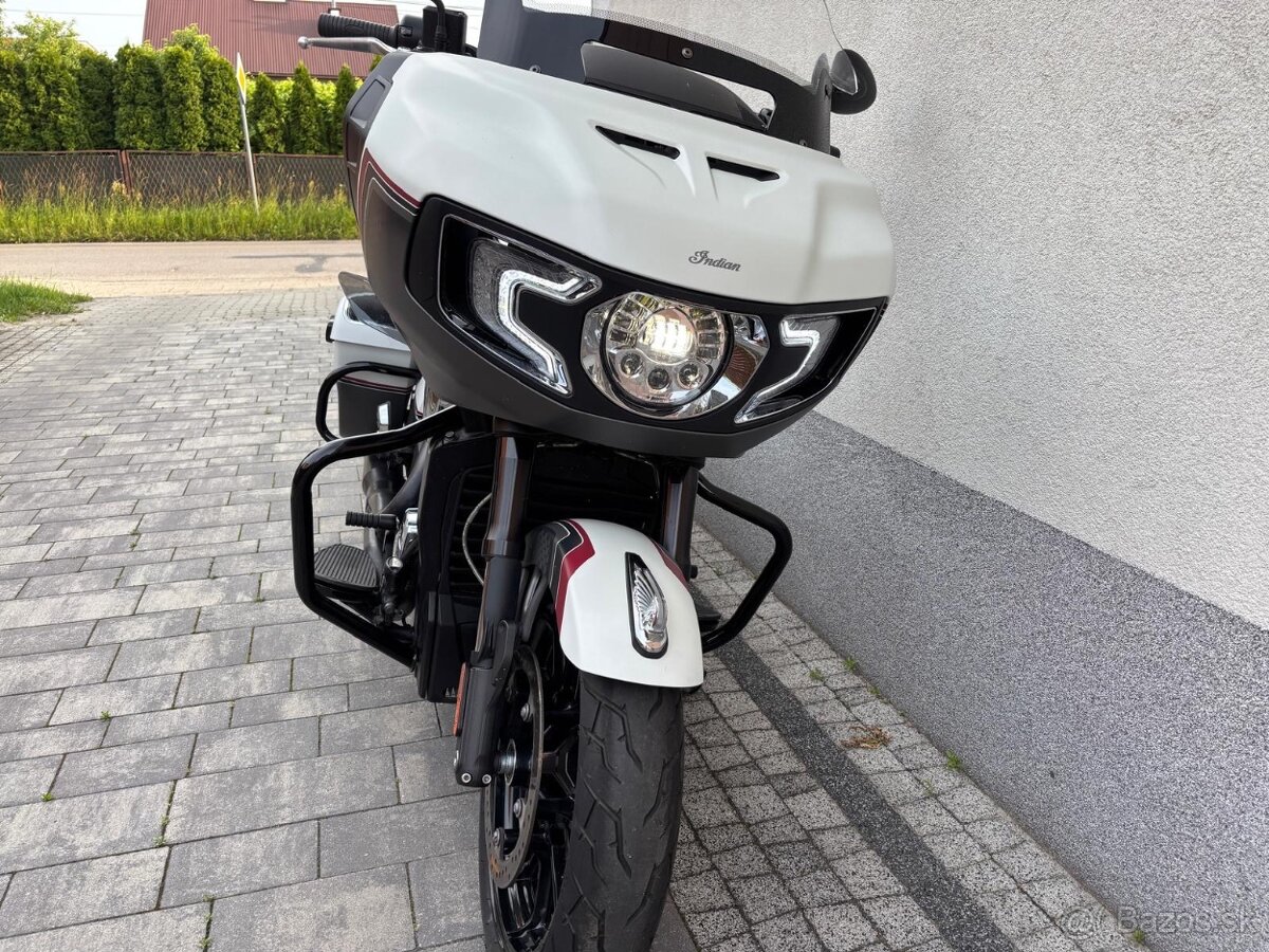 Indián Challenger - 15