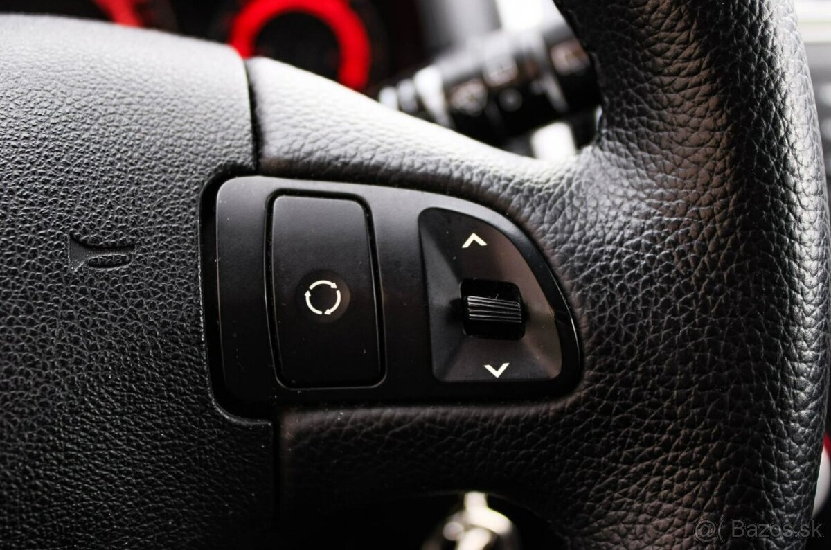 Kia Cee´d SW 1.4 CVVT 16V LX - 15