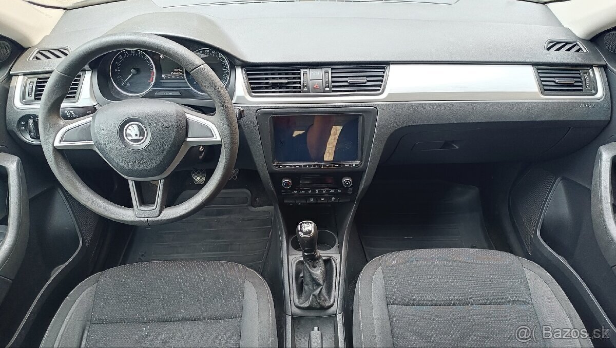 Škoda Rapid 1,4 TDi Ambition ČR, Serviska - 15